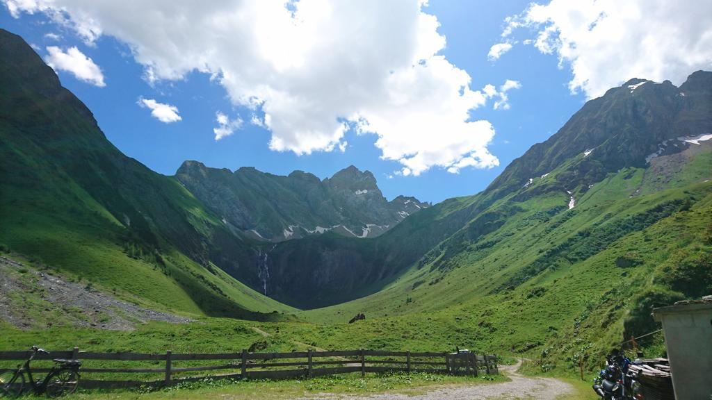 Ferienhaus Lechtaler Alpen Bach  Εξωτερικό φωτογραφία